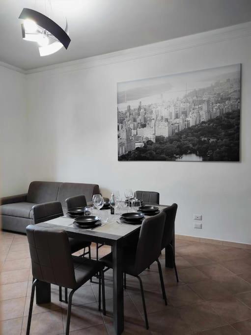 フィレンツェCasa Raffaello Careggiアパートメント エクステリア 写真