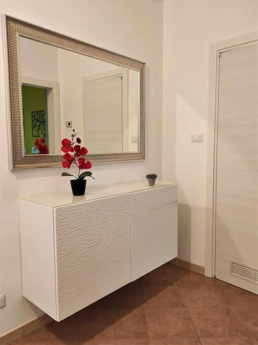 フィレンツェCasa Raffaello Careggiアパートメント エクステリア 写真